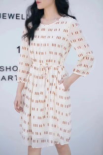 女裝零售報價策略與廠家合作指南